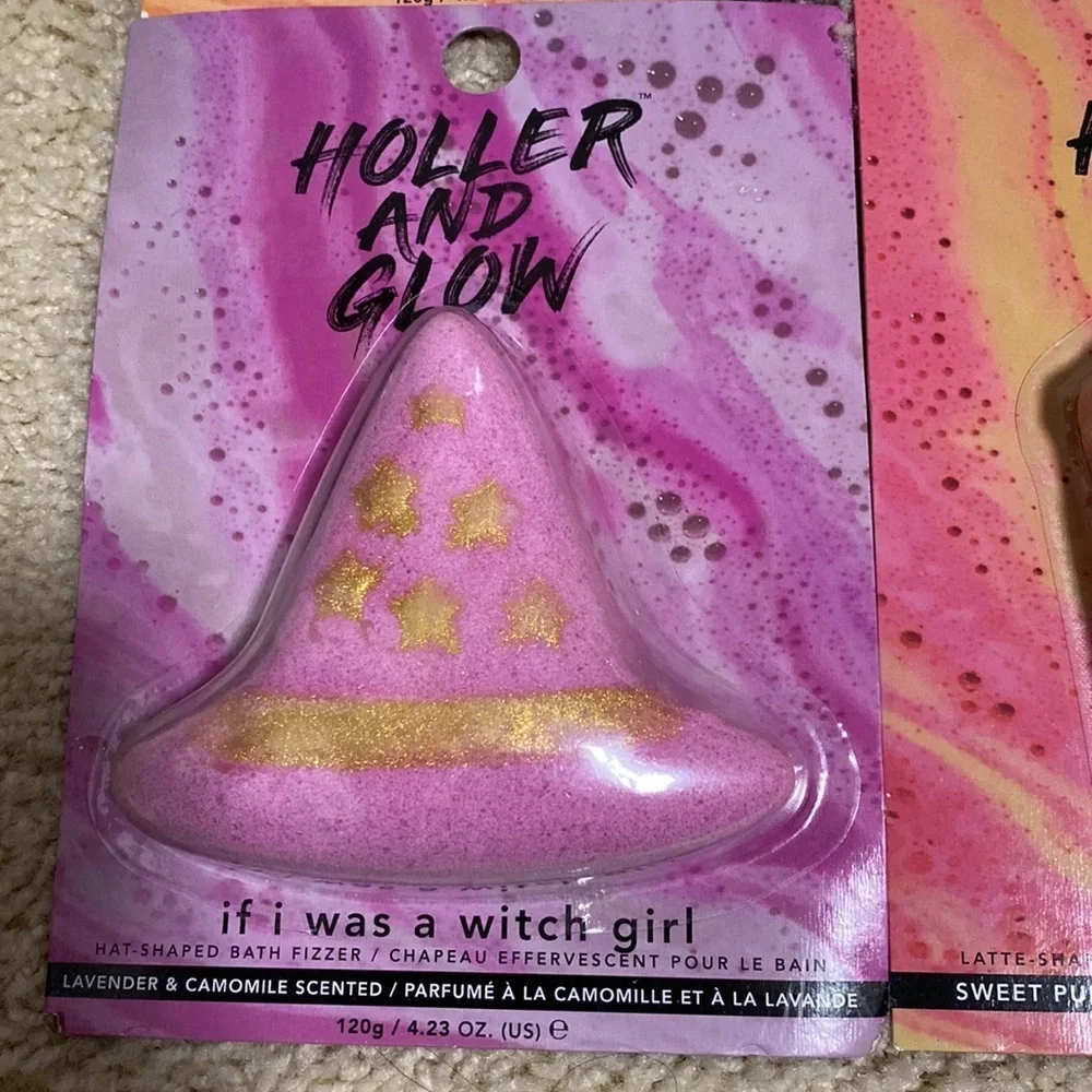 Holler and glow Halloween theme bath fizzer bombs lot